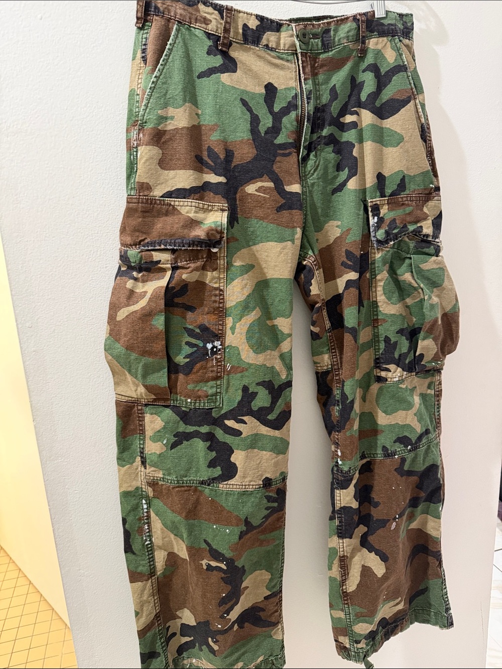 Men's Cherry Los Angeles wide leg camouflage print cotton twill cargo trousers